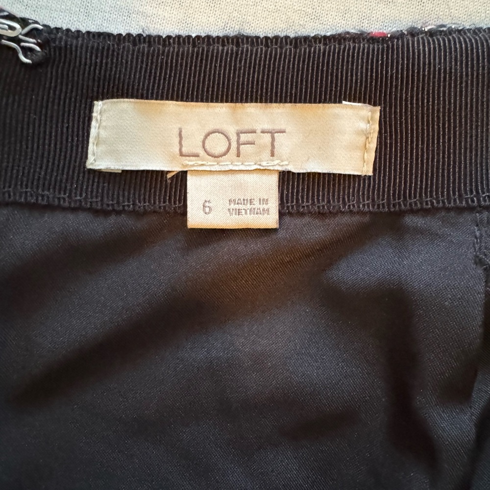 LOFT Black and White Textured A-Line Skirt - Picture 4 of 5